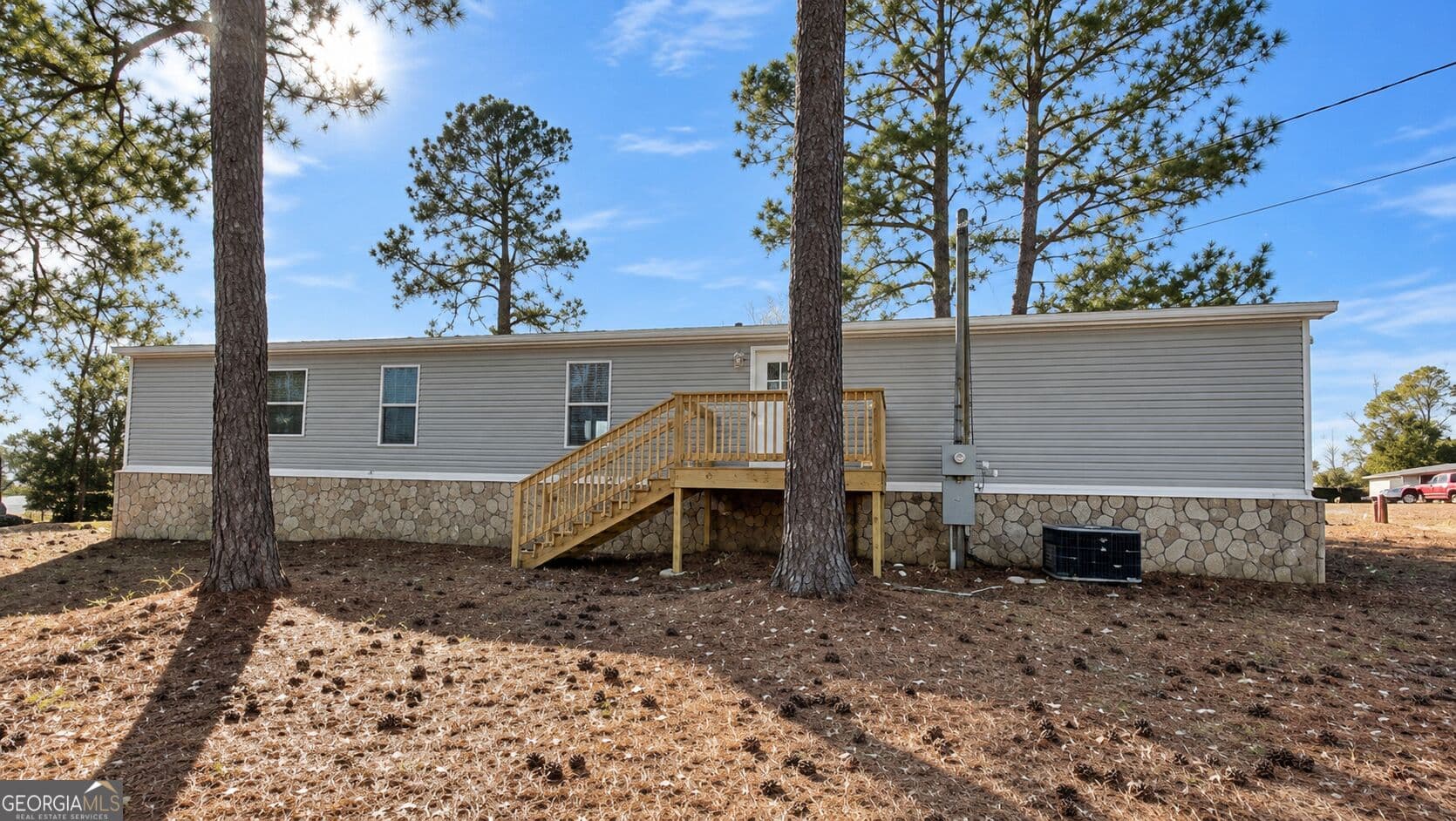 4 bedroom, 3 bathroom, 1,755 sq ft manufactured home,single family residence for sale at 306 Dennard Street, Unadilla, GA 31091 — photo 4