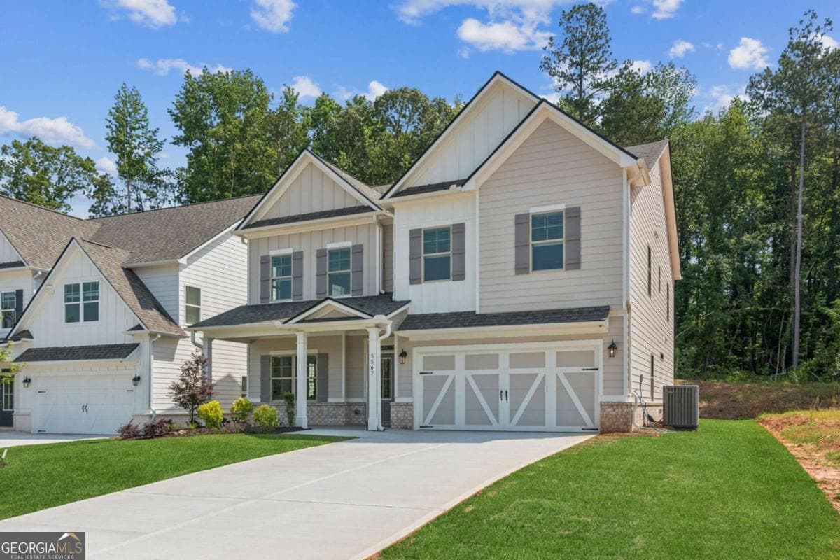 4 bedroom, 3 bathroom single family residence for sale at 5557 Keswick Drive, Flowery Branch, GA 30542 — photo 2