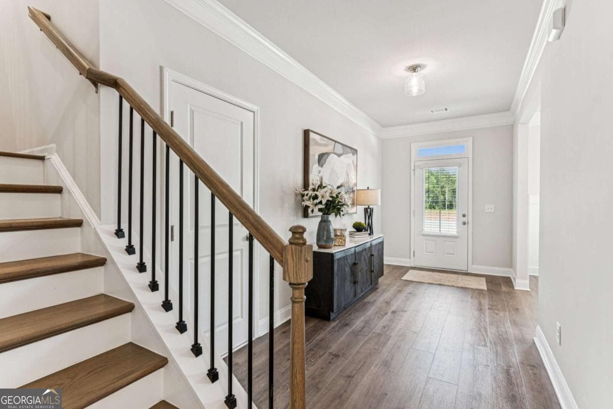 4 bedroom, 3 bathroom single family residence for sale at 5557 Keswick Drive, Flowery Branch, GA 30542 — photo 3