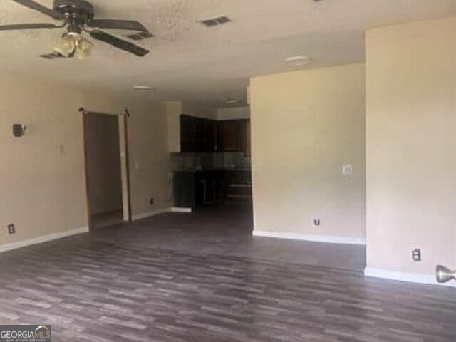 3 bedroom, 2 bathroom, 2,390 sq ft single family residence for sale at 65 Fleming Drive, Baxley, GA 31513 — photo 4