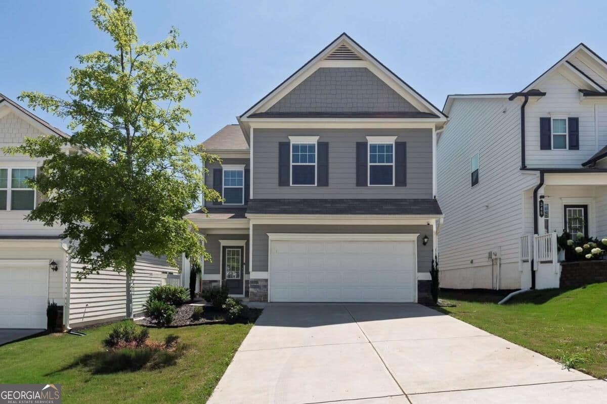 4 bedroom, 2.5 bathroom, 2,200 sq ft single family residence for rent at 350 Cranston Drive, Ball Ground, GA 30107 for $2,350 a month — photo 1 of 30
