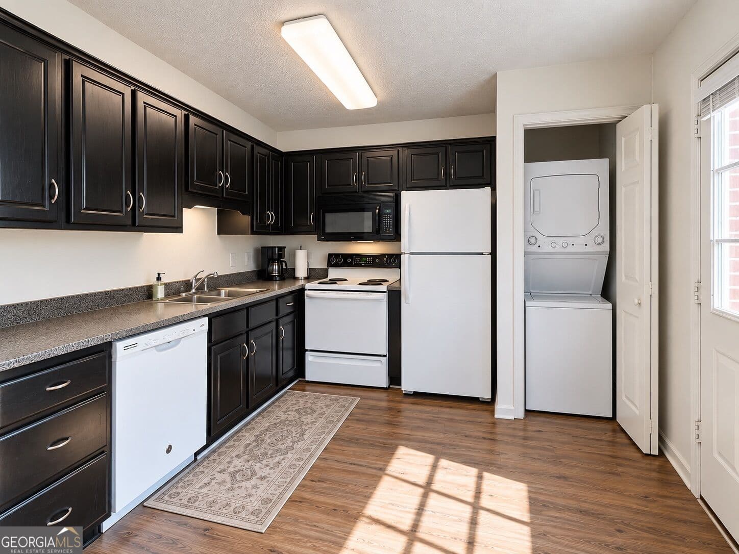 4 bedroom, 2 bathroom, 1,536 sq ft condominium for sale at 2165 S Milledge Avenue F12, Athens, GA 30605 — photo 7