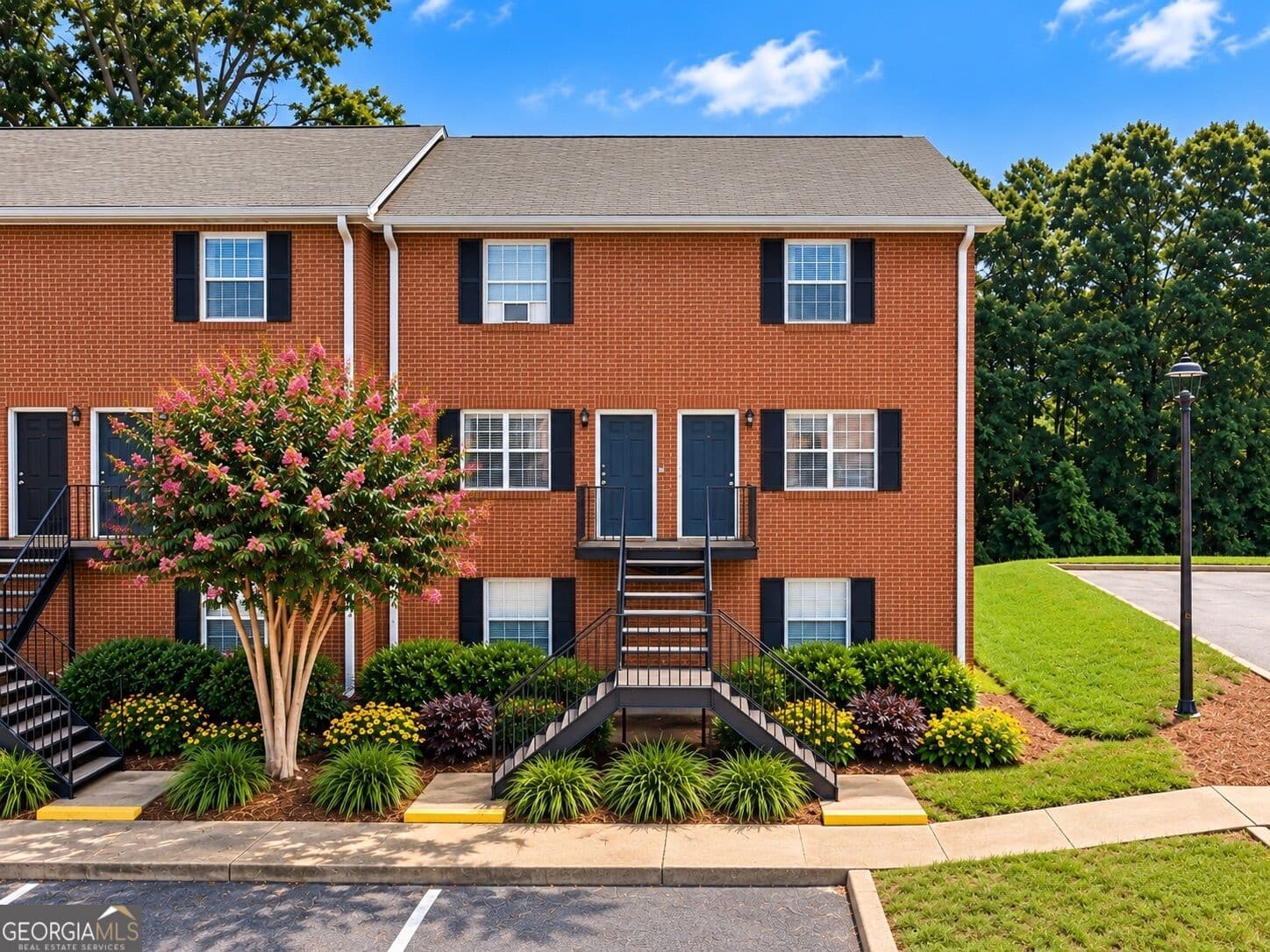 4 bedroom, 2 bathroom, 1,536 sq ft condominium for sale at 2165 S Milledge Avenue F12, Athens, GA 30605 — photo 1 of 26