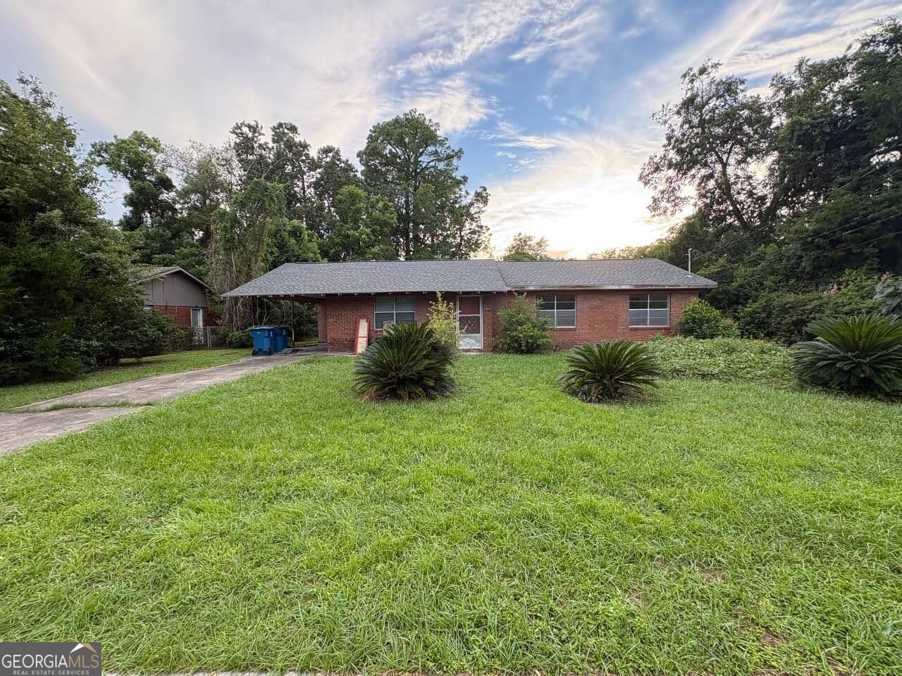 4 bedroom, 2 bathroom, 1,464 sq ft single family residence for sale at 2206 Formosa Circle, Brunswick, GA 31520