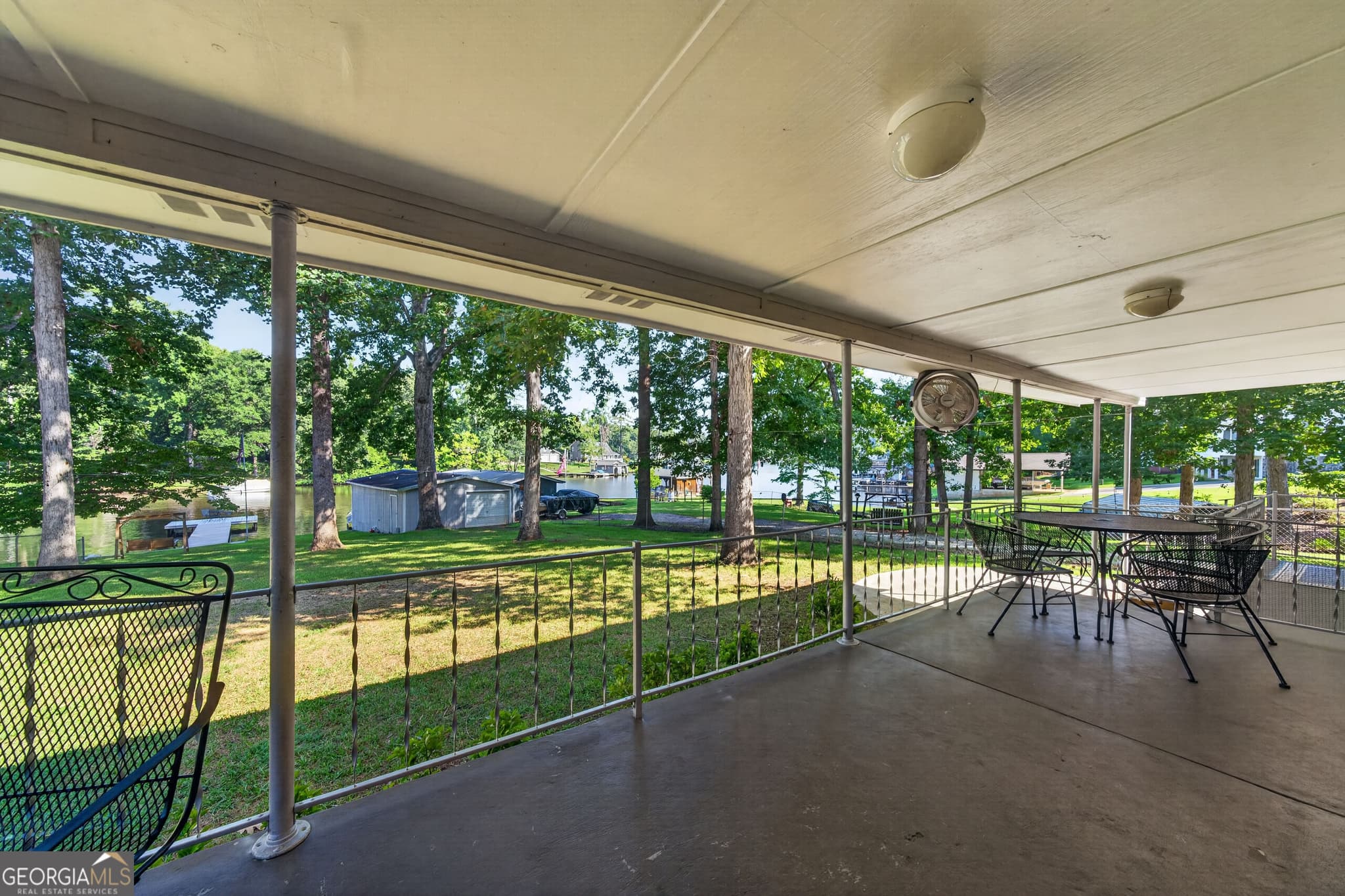4 bedroom, 3 bathroom, 1,440 sq ft single family residence for sale at 264 SW Shelton Drive, Eatonton, GA 31024 — photo 3