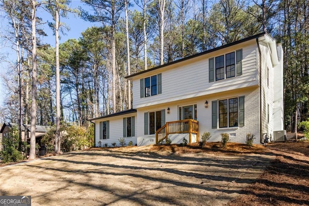 4 bedroom, 2.5 bathroom, 2,111 sq ft single family residence sold at 1966 S Hidden Hills Parkway, Stone Mountain, GA 30088