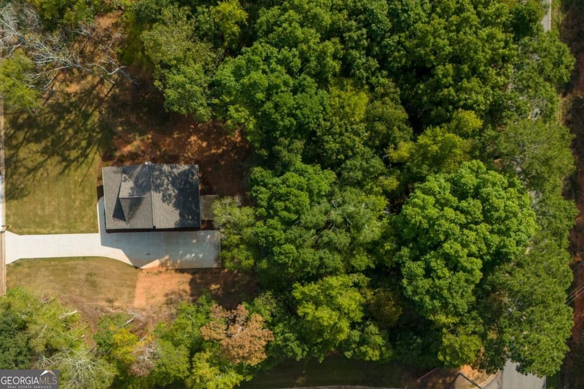 3 bedroom, 2.5 bathroom, 1,525 sq ft single family residence for sale at 600 Victoria Court, Elberton, GA 30635 — photo 10