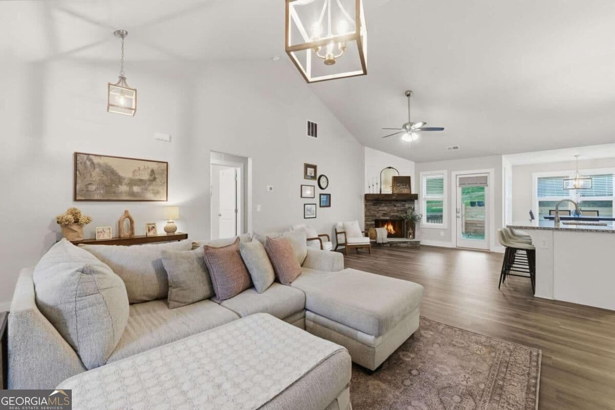3 bedroom, 2 bathroom, 1,528 sq ft single family residence for sale at 94 Dove Street, Ball Ground, GA 30107 — photo 6