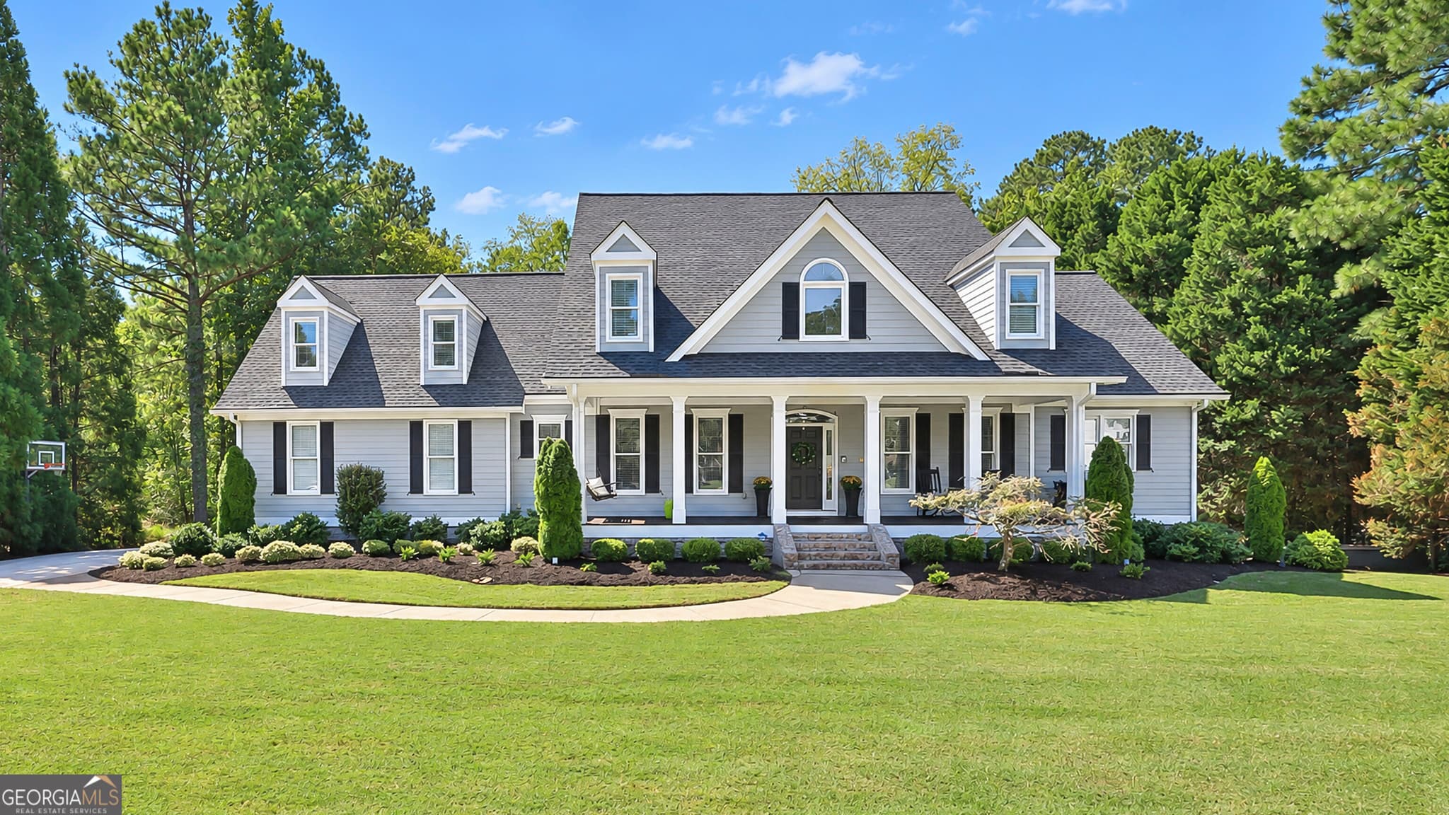 5 bedroom, 4.5 bathroom, 5,320 sq ft single family residence for sale at 125 Coventry Court, Fayetteville, GA 30215