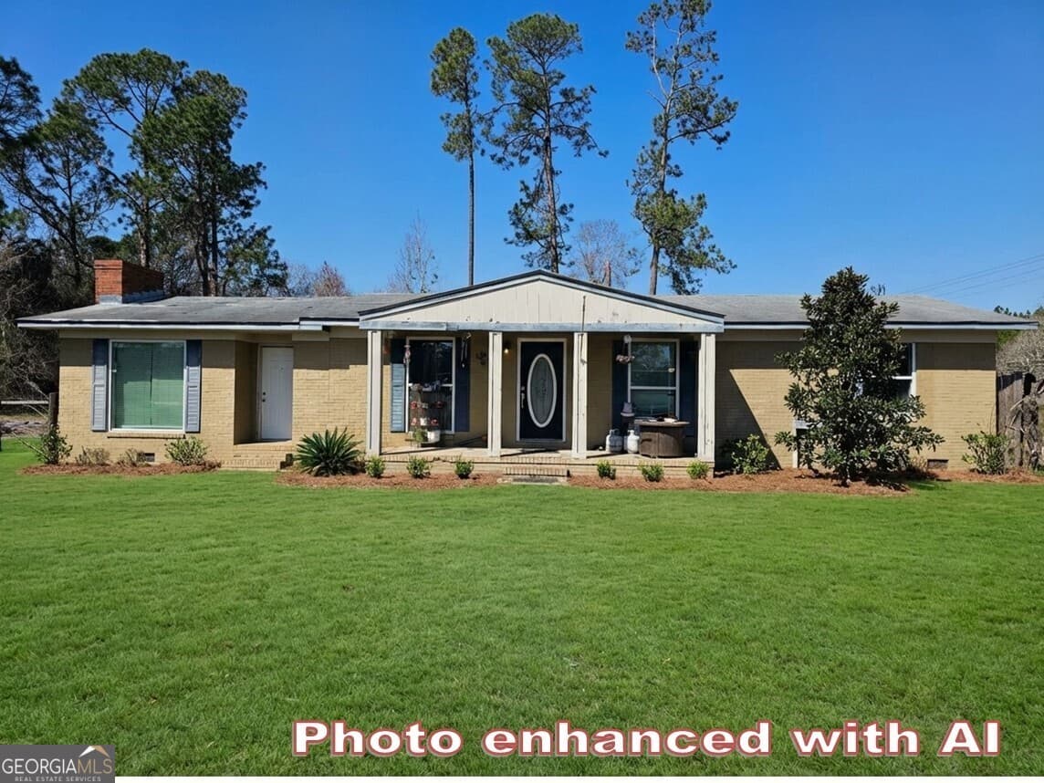 3 bedroom, 2 bathroom, 1,774 sq ft single family residence sold at 2464 & 2470 Savannah Highway, Sylvania, GA 30467