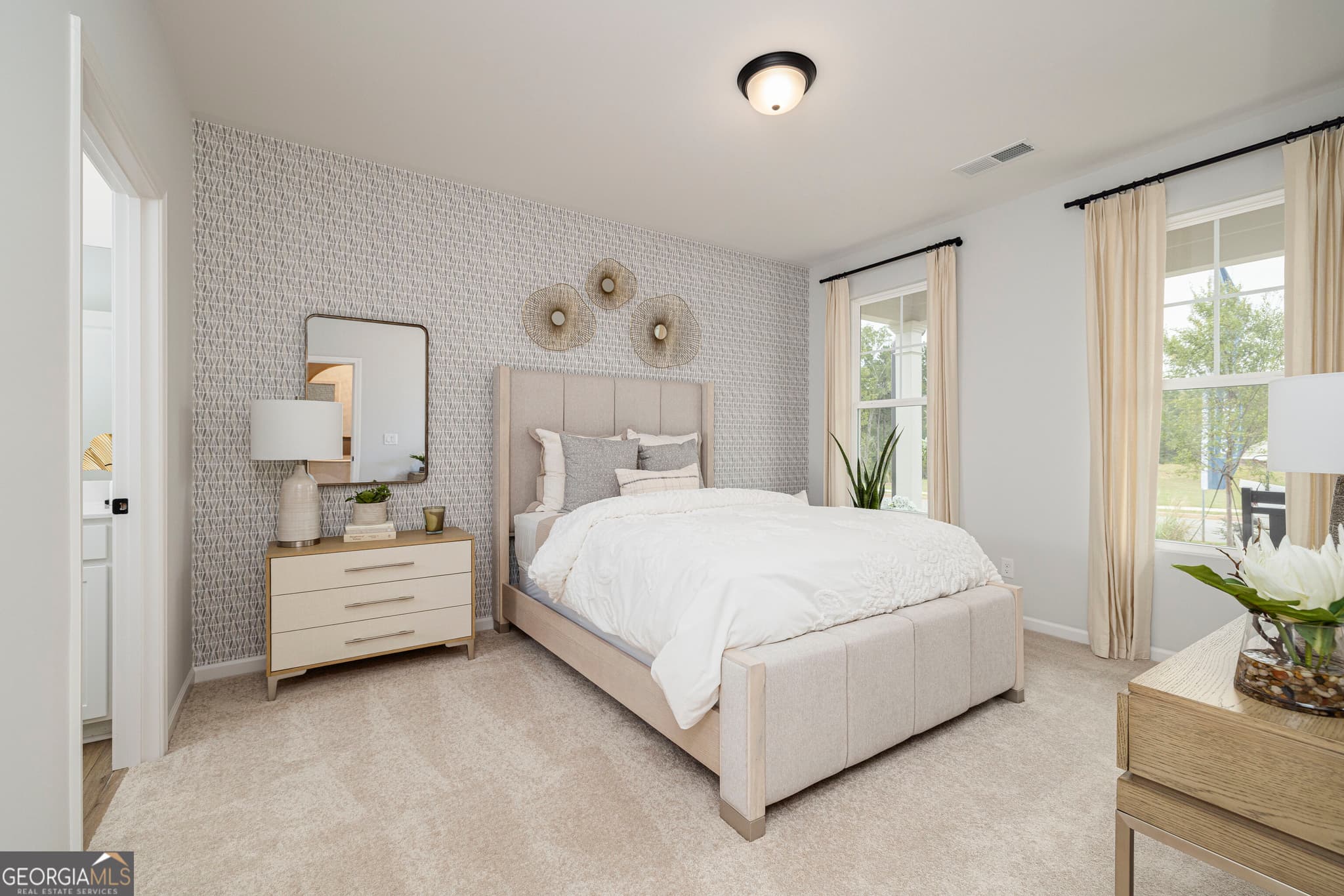 5 bedroom, 4 bathroom, 2,686 sq ft single family residence for sale at 340 Jasmine Woods Drive, Lawrenceville, GA 30046 — photo 10