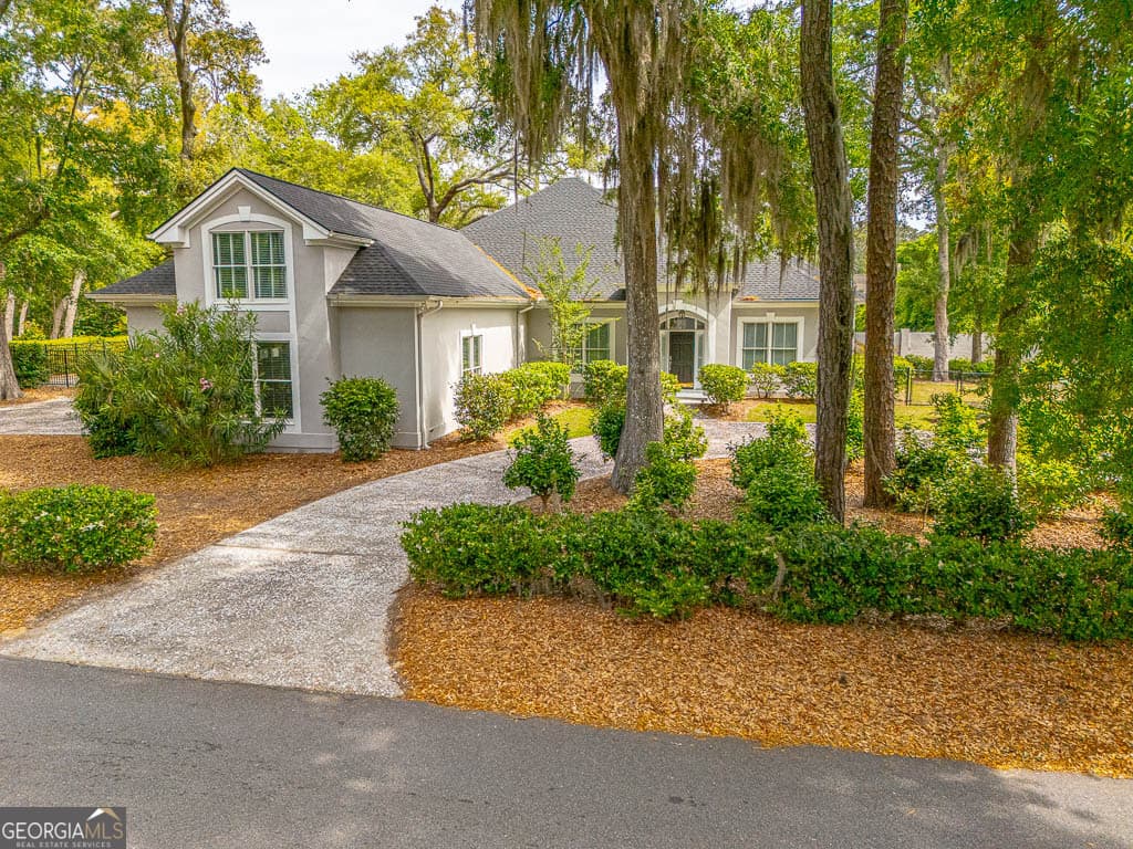 4 bedroom, 4.5 bathroom, 3,348 sq ft single family residence under contract at 343 Major Wright Road, St. Simons, GA 31522 — photo 2