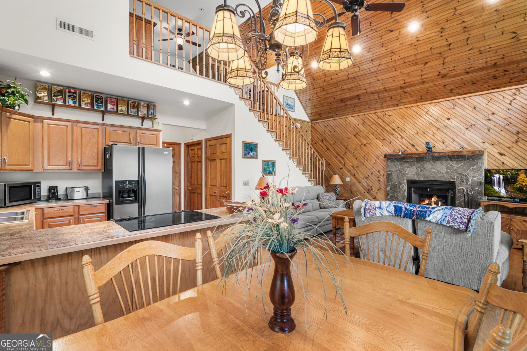 2 bedroom, 2.5 bathroom single family residence for sale at 228 Longview Drive, Hayesville, NC 28904 — photo 7