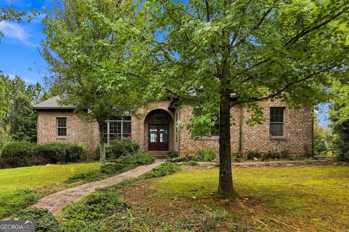 4 bedroom, 4.5 bathroom single family residence for sale at 100 Foxpaw Leaf Court, Ellijay, GA 30536 — photo 1 of 67