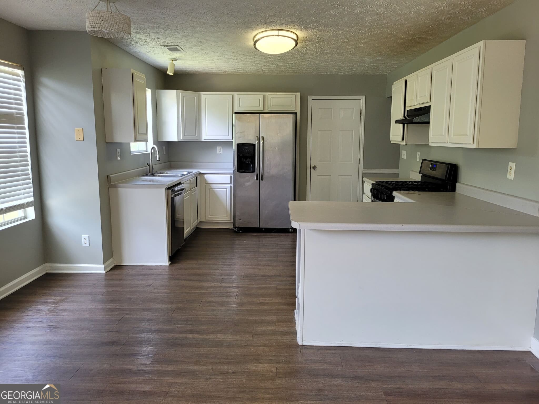 4 bedroom, 2.5 bathroom, 2,044 sq ft single family residence for rent at 3715 Micah Court, Ellenwood, GA 30294 for $2,450 a month — photo 5