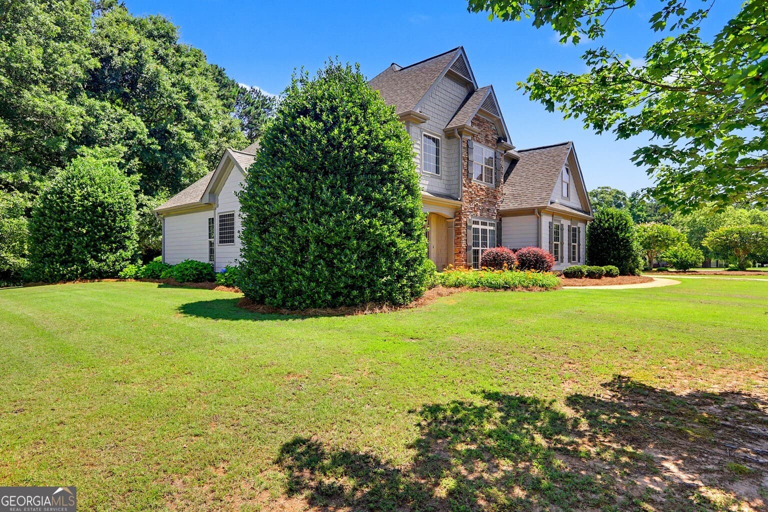 4 bedroom, 2.5 bathroom, 2,370 sq ft single family residence for sale at 4 White Oak Lane, Sharpsburg, GA 30277 — photo 5