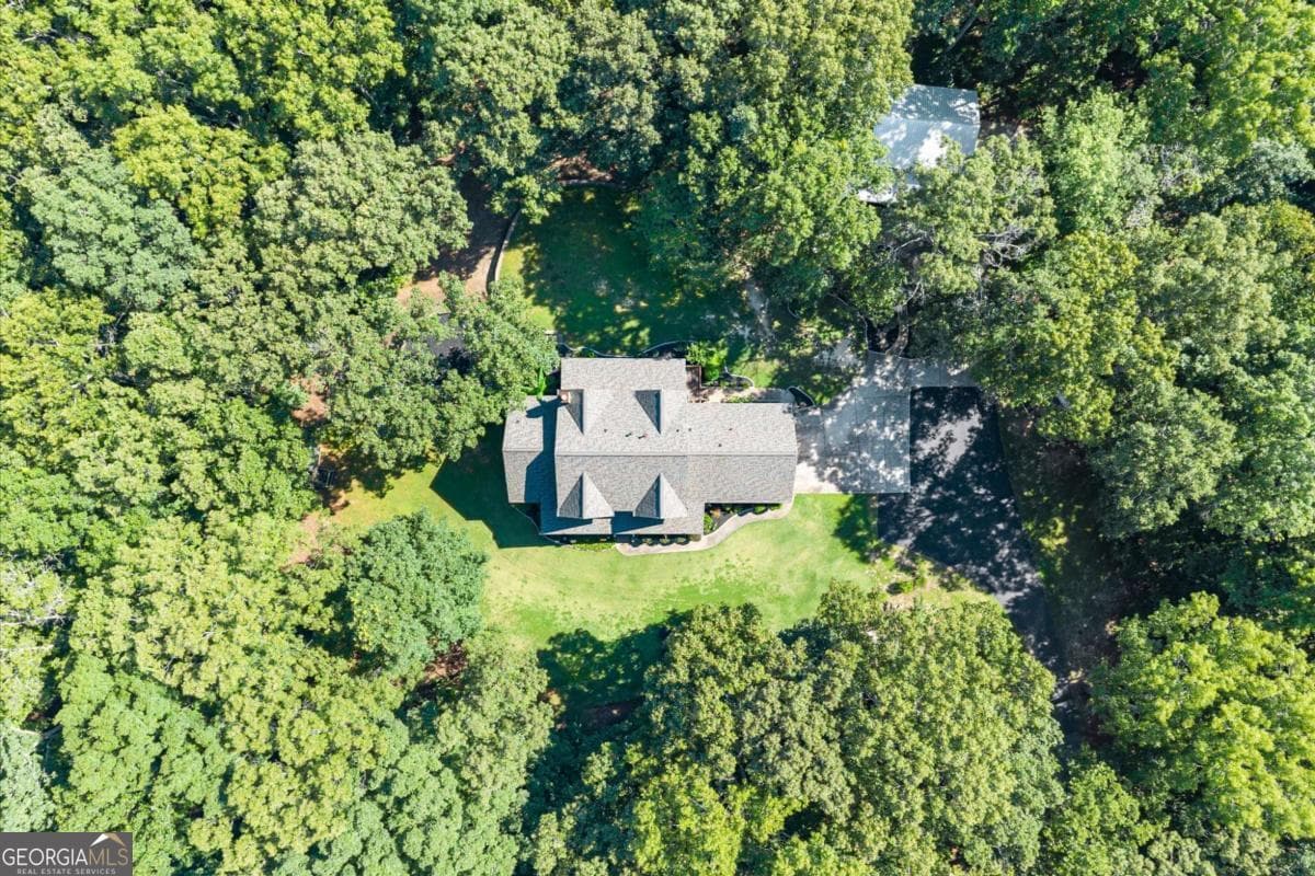 5 bedroom, 4 bathroom, 3,776 sq ft single family residence for sale at 342 Woodland Path, Dallas, GA 30132 — photo 2