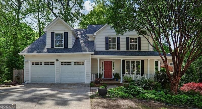 5 bedroom, 3.5 bathroom, 3,409 sq ft single family residence sold at 680 Ruxbury Court, Suwanee, GA 30024