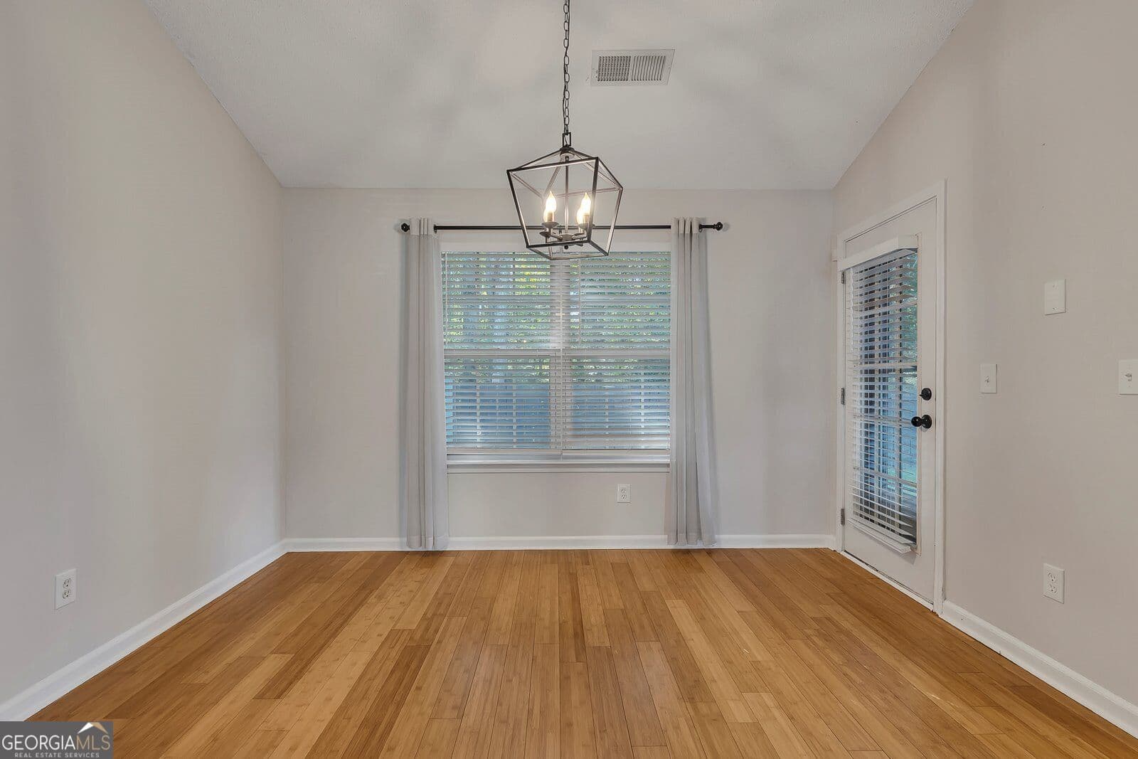 4 bedroom, 2.5 bathroom, 1,448 sq ft single family residence for sale at 3393 Orange Lane, Acworth, GA 30101 — photo 10