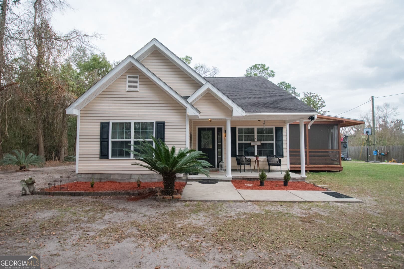 217 Pinckney Drive, Folkston, GA 31537 — most recent listing photo