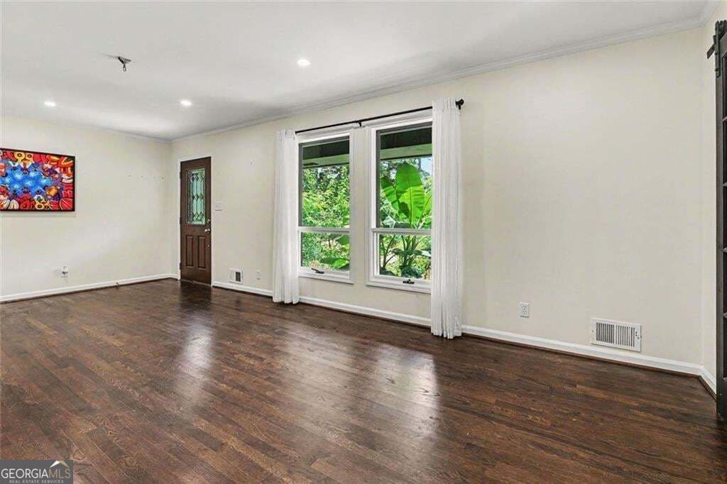 5 bedroom, 3 bathroom, 3,528 sq ft single family residence for sale at 4268 Smithsonia Court, Tucker, GA 30084 — photo 3