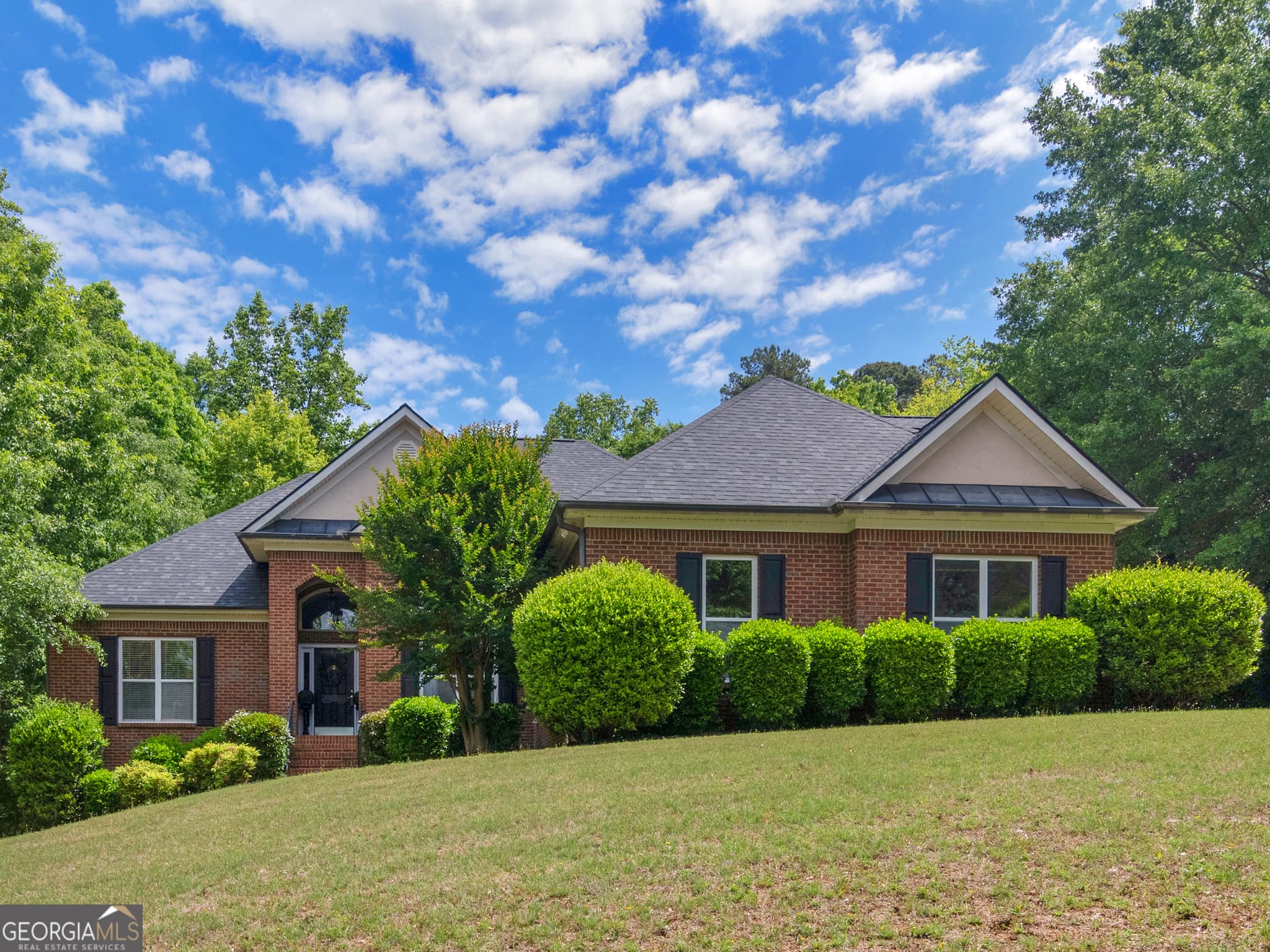 6 bedroom, 5.5 bathroom, 4,682 sq ft single family residence sold at 140 Cooks Way, Mcdonough, GA 30252
