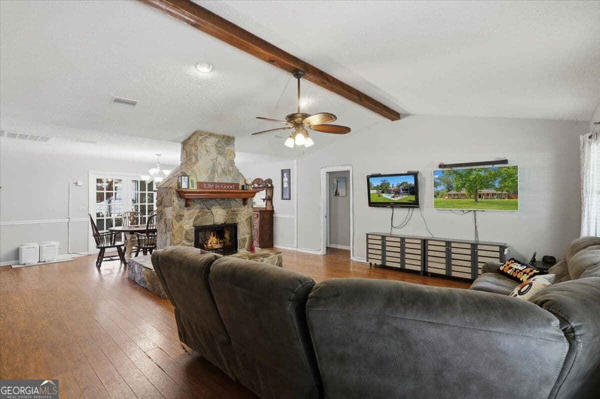 3 bedroom, 2.5 bathroom, 2,014 sq ft single family residence for sale at 1922 Scrubby Bluff Road, Kingsland, GA 31548 — photo 10