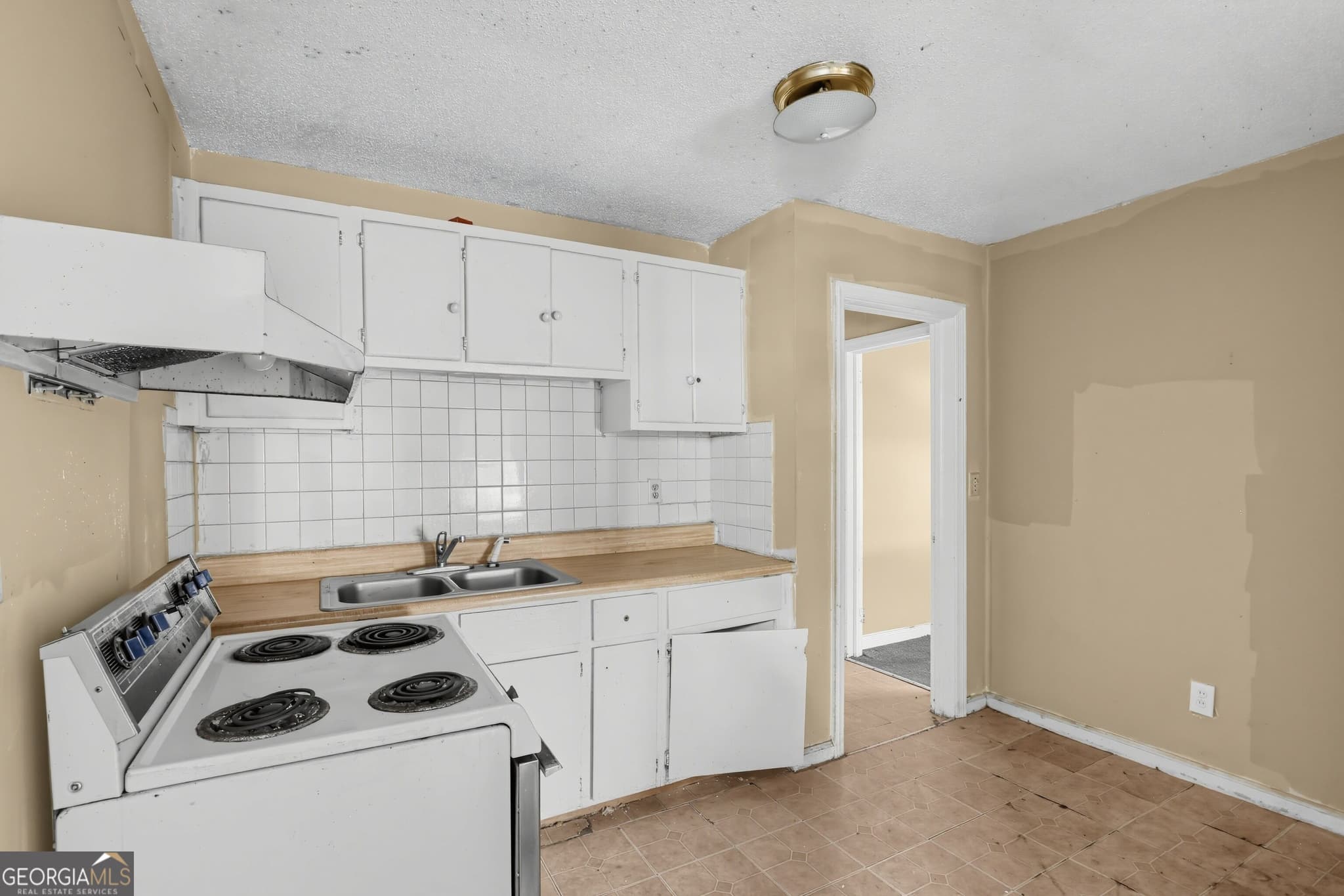 3 bedroom, 1 bathroom, 1,239 sq ft single family residence for sale at 2226 Killebrew Avenue, Augusta, GA 30906 — photo 6