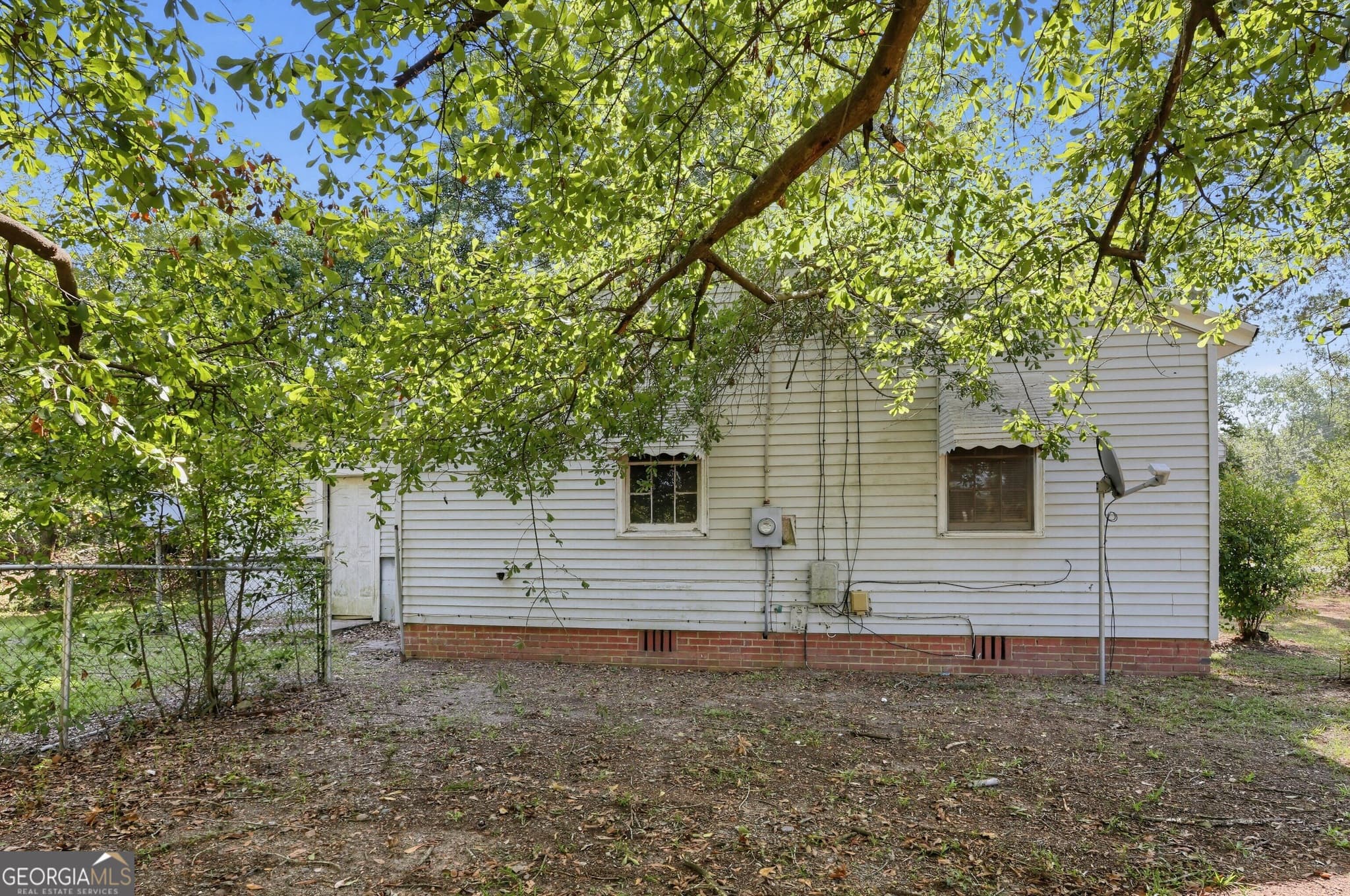 3 bedroom, 1 bathroom, 1,239 sq ft single family residence for sale at 2226 Killebrew Avenue, Augusta, GA 30906 — photo 3