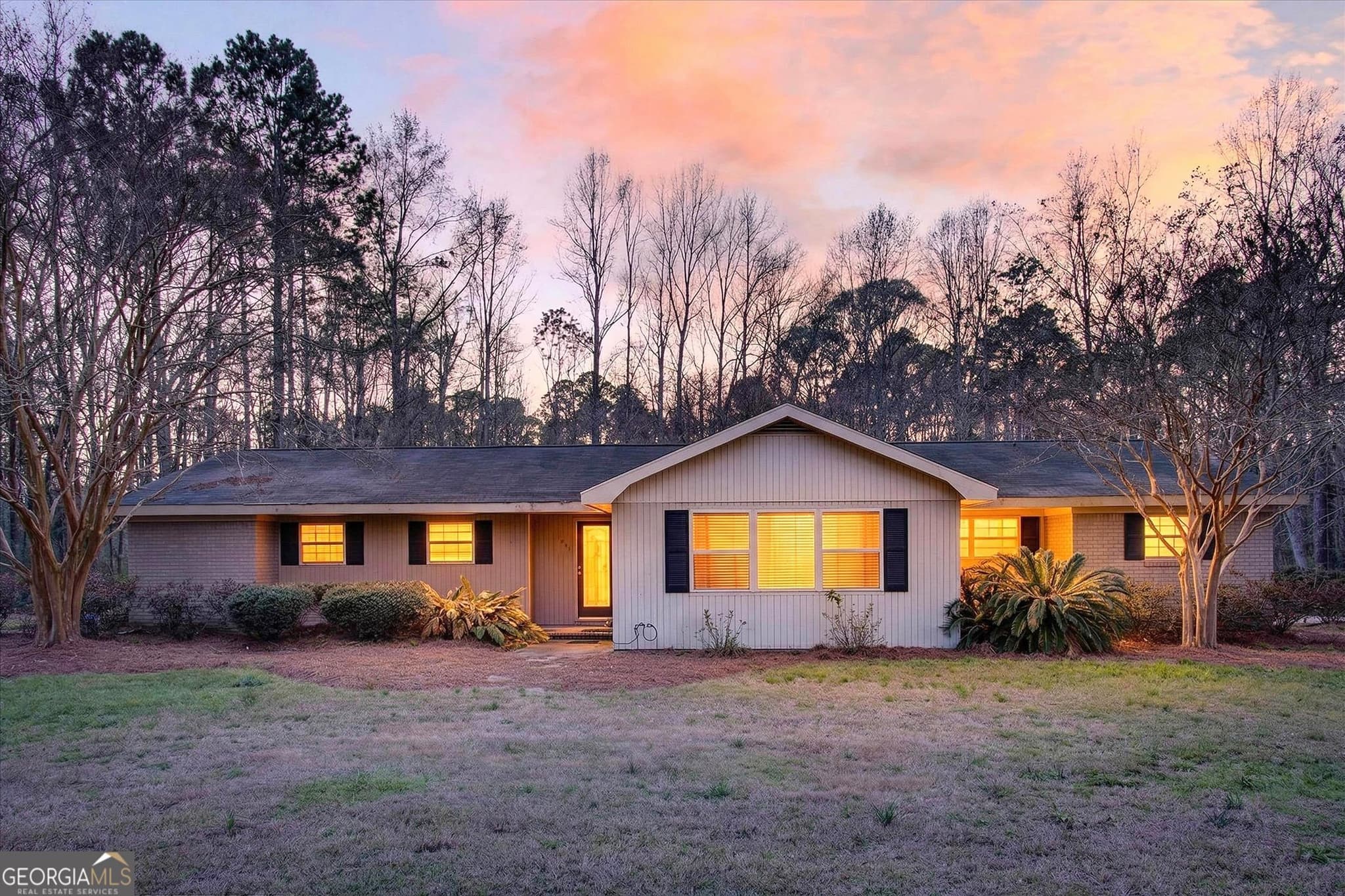 3 bedroom, 2 bathroom, 1,843 sq ft single family residence sold at 1005 Cedar Street, Metter, GA 30439