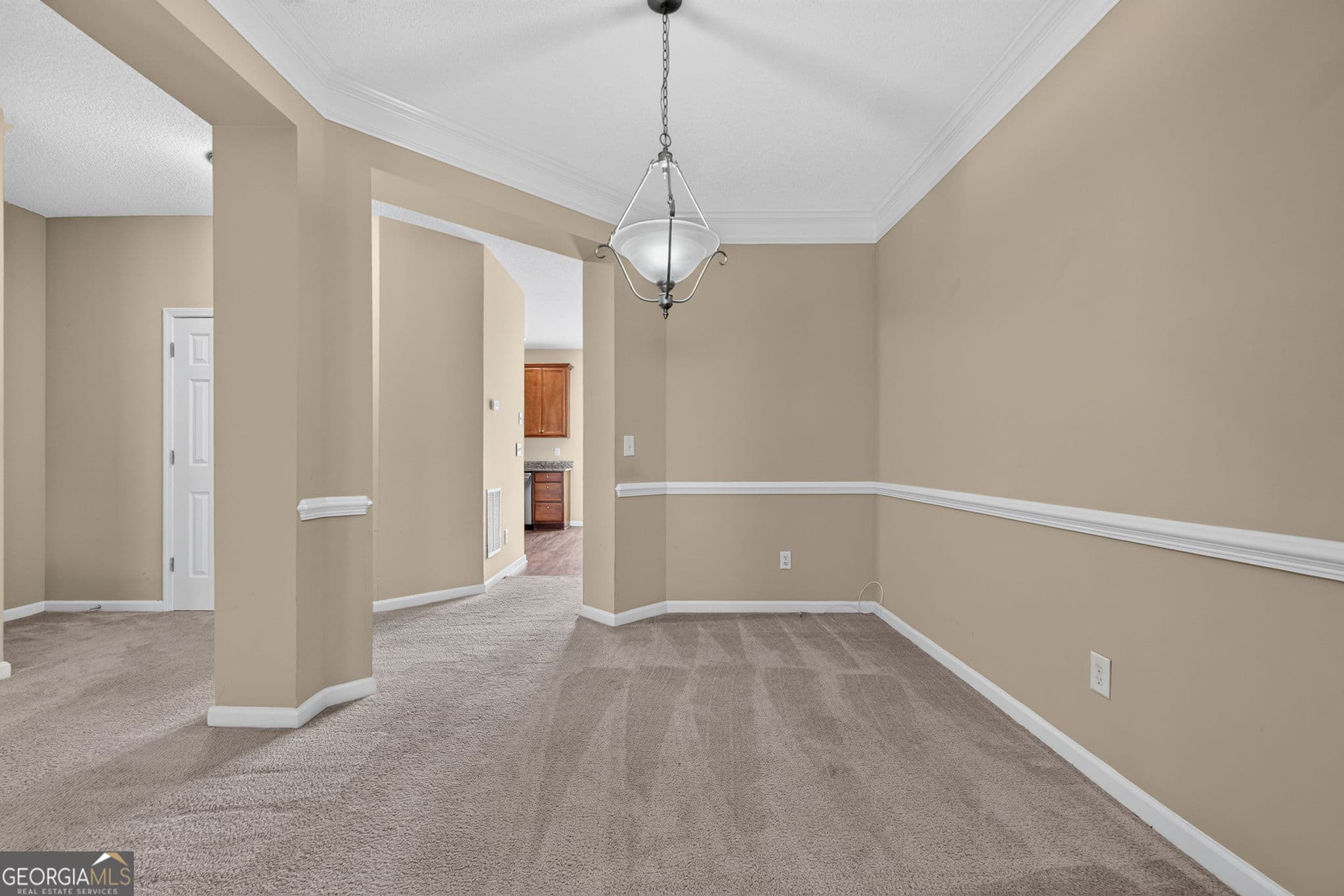 4 bedroom, 3.5 bathroom, 2,538 sq ft townhouse for sale at 6345 Olmadison Place, South Fulton, GA 30349 — photo 5