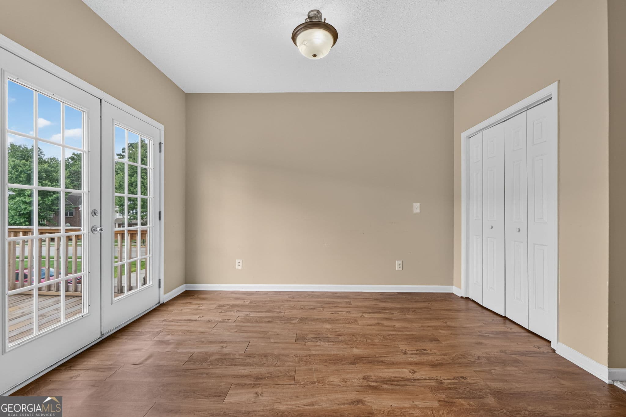 4 bedroom, 3.5 bathroom, 2,538 sq ft townhouse for sale at 6345 Olmadison Place, South Fulton, GA 30349 — photo 8