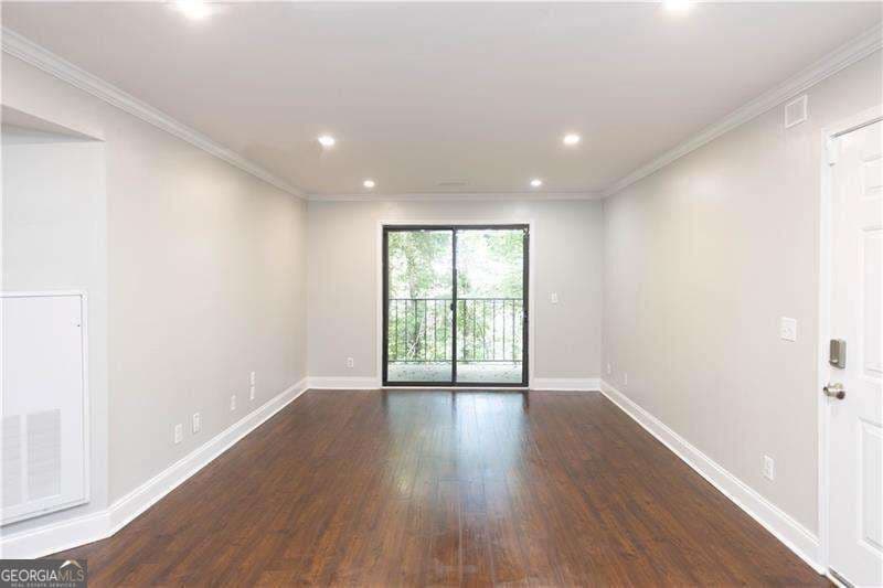 2 bedroom, 2 bathroom, 949 sq ft apartment for rent at 2657 Lenox Road P216, Atlanta, GA 30324 for $1,850 a month — photo 3