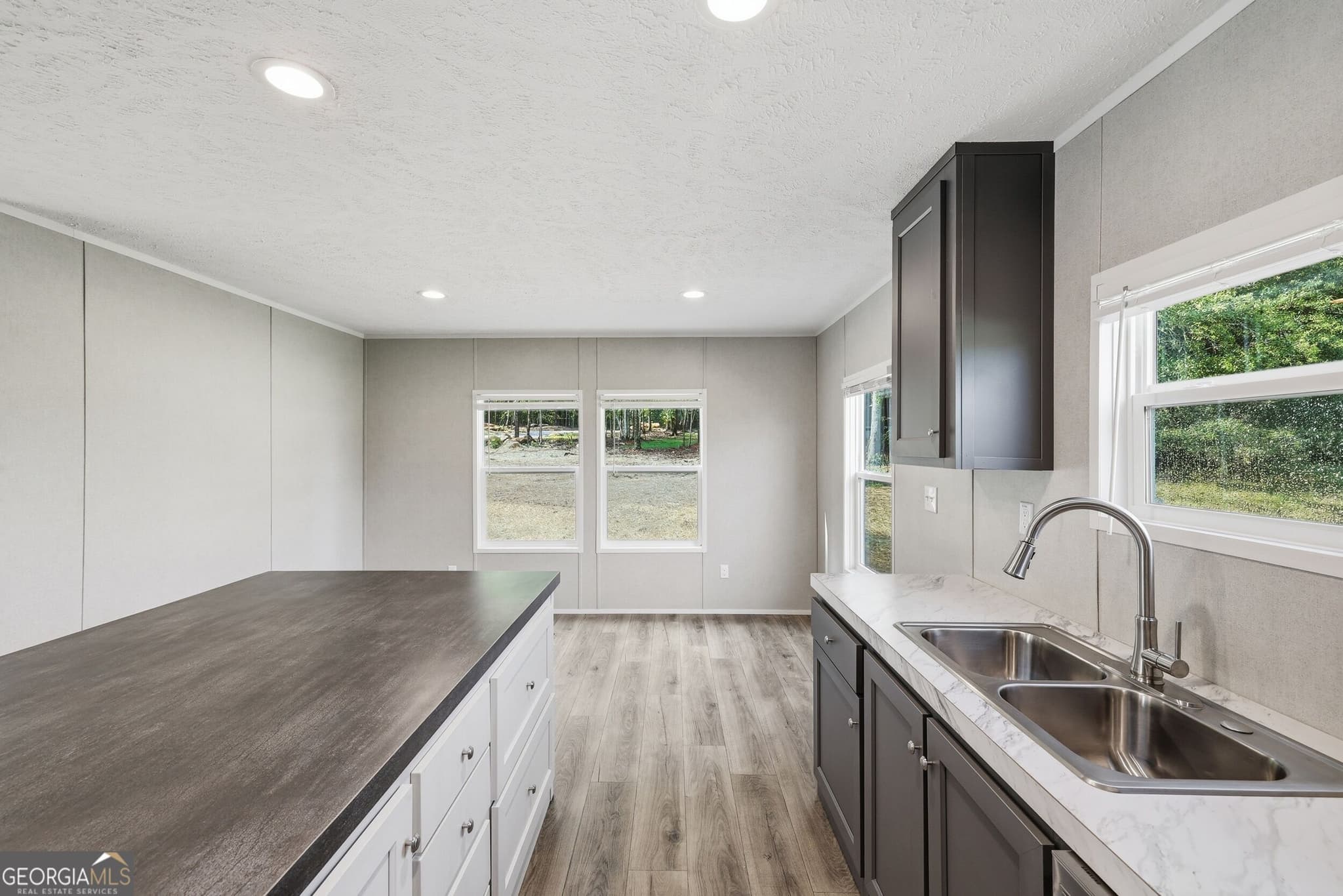 3 bedroom, 2 bathroom, 1,568 sq ft manufactured home,single family residence for sale at 915 Smith Loop Road, Demorest, GA 30535 — photo 8