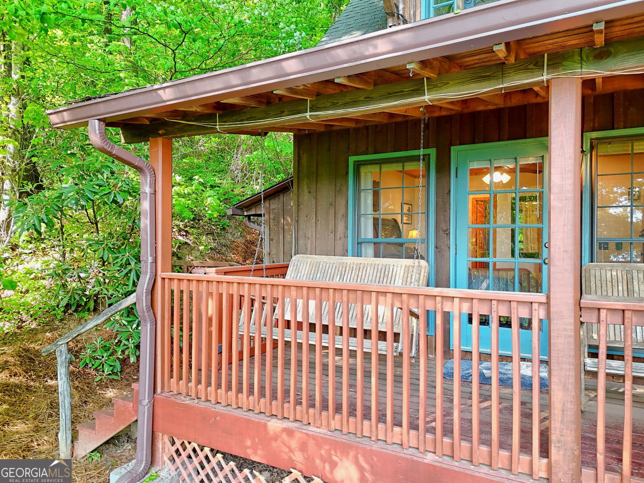 2 bedroom, 2.5 bathroom, 1,746 sq ft cabin,single family residence under contract at 44 Laquinta Lane, Dillard, GA 30537 — photo 9
