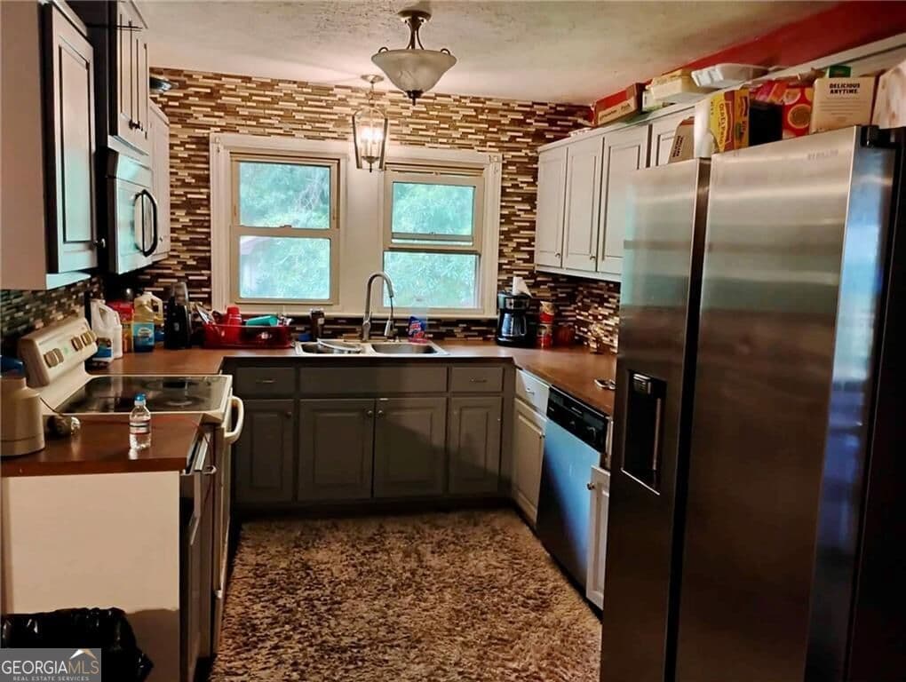 3 bedroom, 2 bathroom single family residence for sale at 1709 7th Street, Phenix City, AL 36867 — photo 5