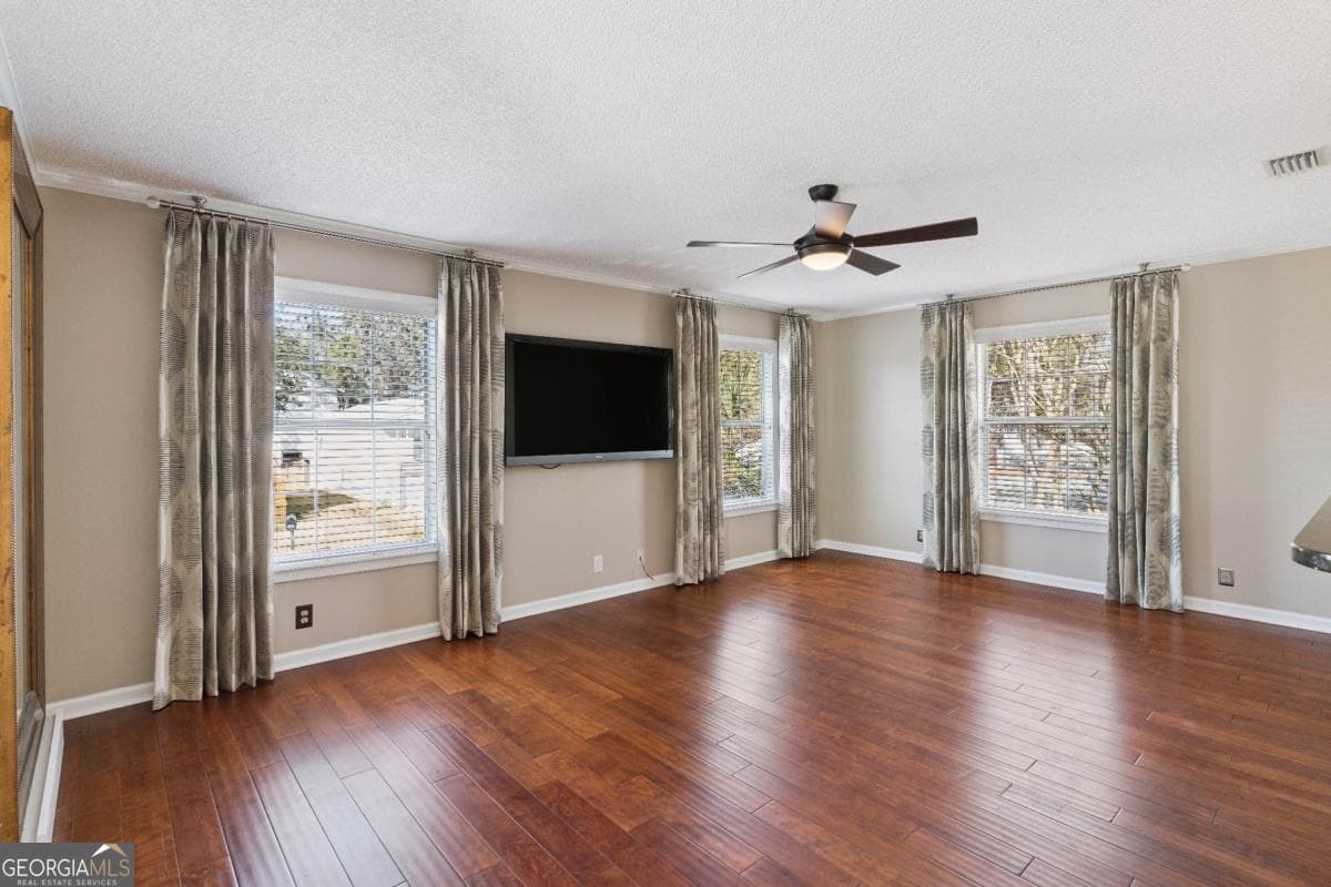 3 bedroom, 2 bathroom, 1,505 sq ft single family residence for sale at 232 Georgia Street, St. Simons, GA 31522 — photo 2