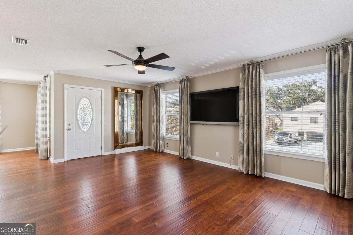 3 bedroom, 2 bathroom, 1,505 sq ft single family residence for sale at 232 Georgia Street, St. Simons, GA 31522 — photo 3