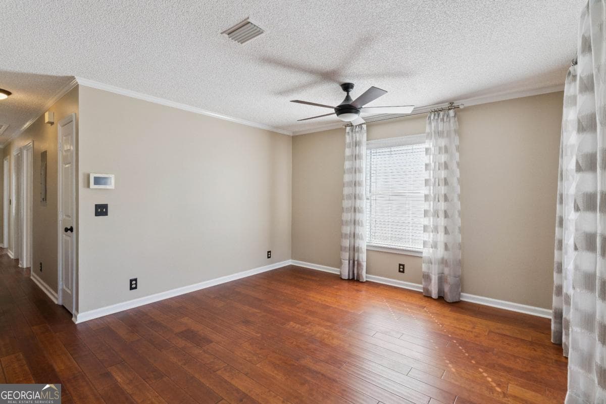 3 bedroom, 2 bathroom, 1,505 sq ft single family residence for sale at 232 Georgia Street, St. Simons, GA 31522 — photo 8