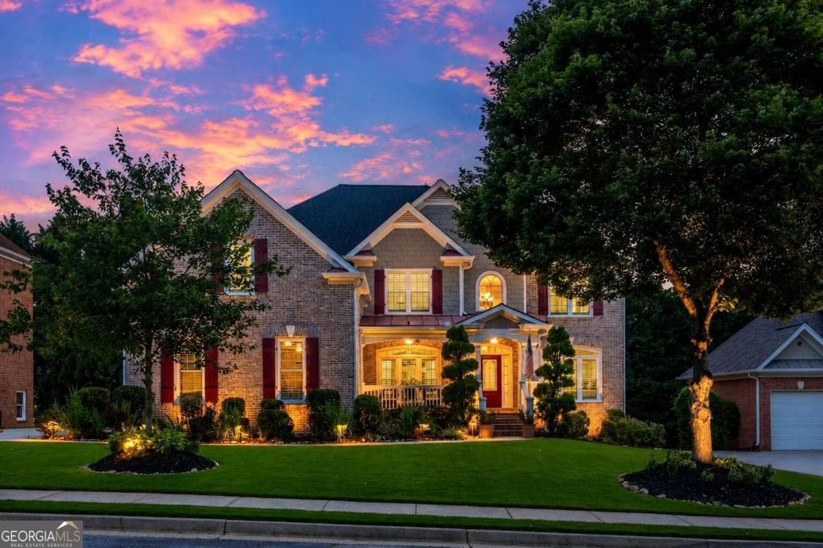 5 bedroom, 5 bathroom, 5,436 sq ft single family residence sold at 2621 Trailing Ivy Way, Buford, GA 30519