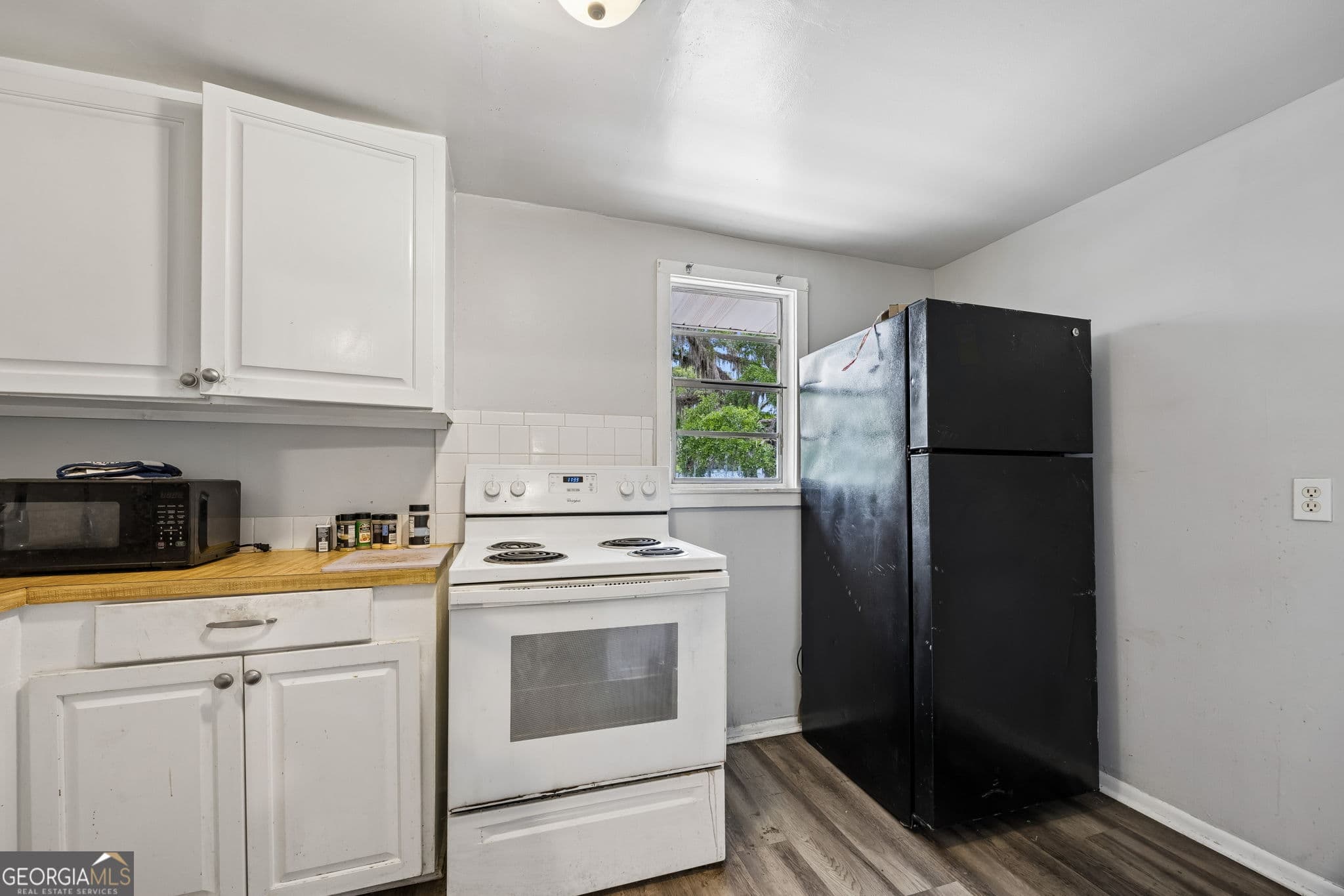 multi family for sale at 1416 Lee Street, Brunswick, GA 31520 — photo 6