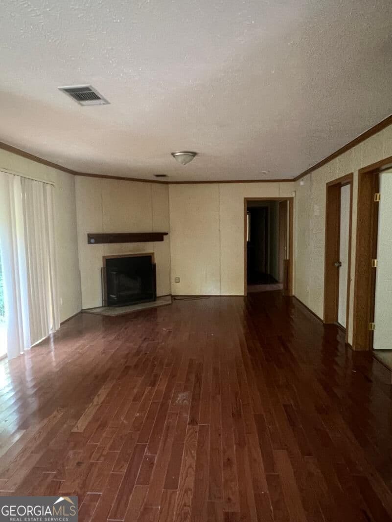 5 bedroom, 2 bathroom manufactured home,single family residence for sale at 121 N Shady Rest Court, Milledgeville, GA 31061 — photo 7
