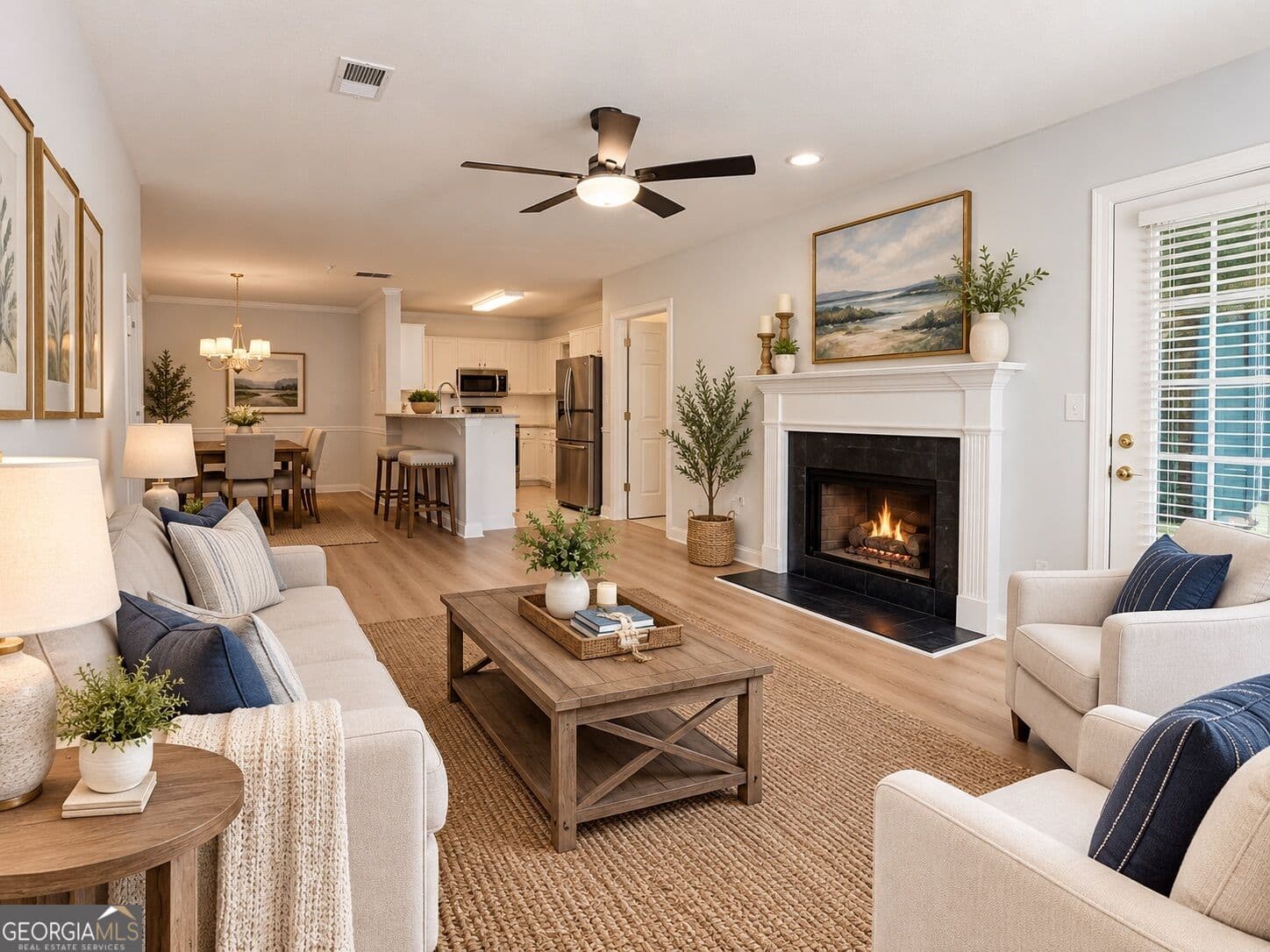 2 bedroom, 2 bathroom, 1,293 sq ft condominium for sale at 812 Vinings Forest Lane, Smyrna, GA 30080 — photo 9