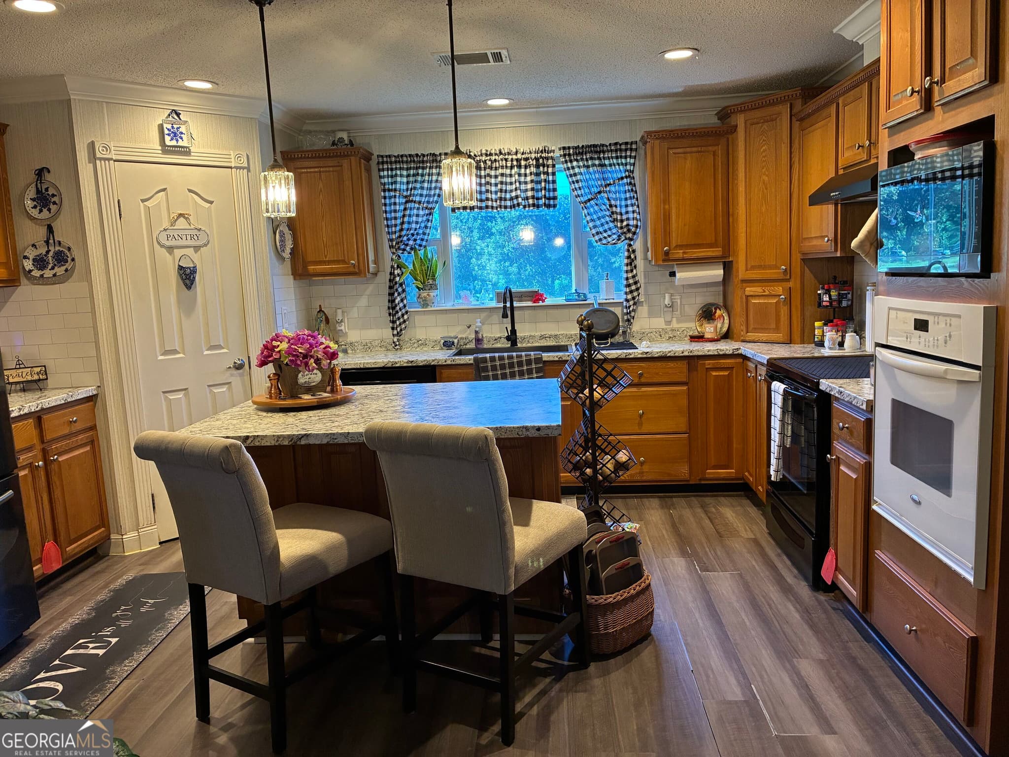 4 bedroom, 3 bathroom, 2,432 sq ft manufactured home,single family residence under contract at 2217 Mallard Pond Road, Statesboro, GA 30461 — photo 10