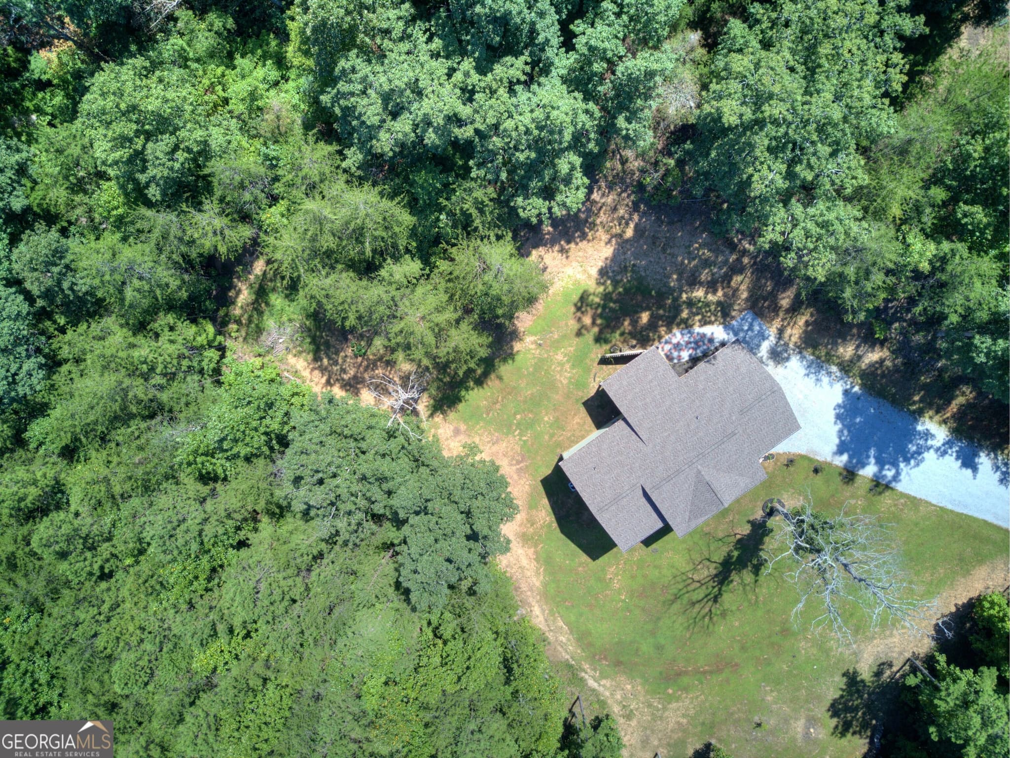 4 bedroom, 2 bathroom, 1,708 sq ft single family residence for sale at 294 Rainbow Circle, Cleveland, GA 30528 — photo 7