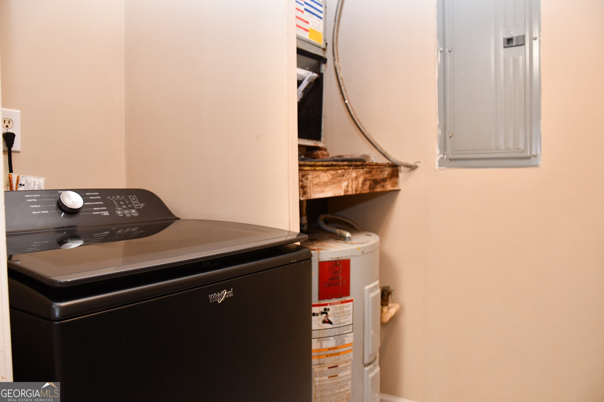 3 bedroom, 2 bathroom, 1,292 sq ft condominium for rent at 9301 Waldrop Place, Decatur, GA 30034 for $1,500 a month — photo 7