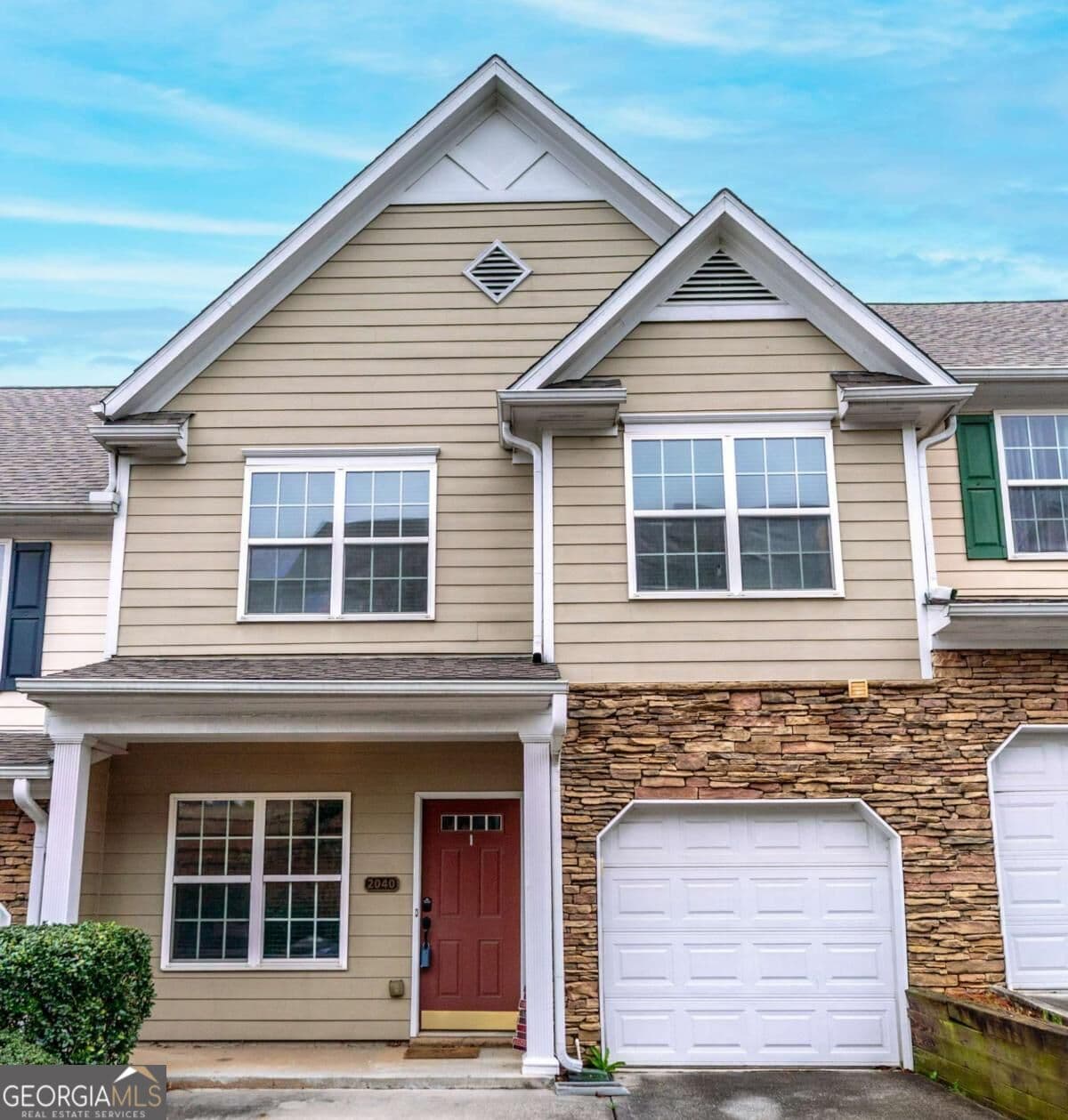 2 bedroom, 2.5 bathroom, 1,626 sq ft condominium for sale at 2040 Hoods Fort Circle 18, Kennesaw, GA 30144