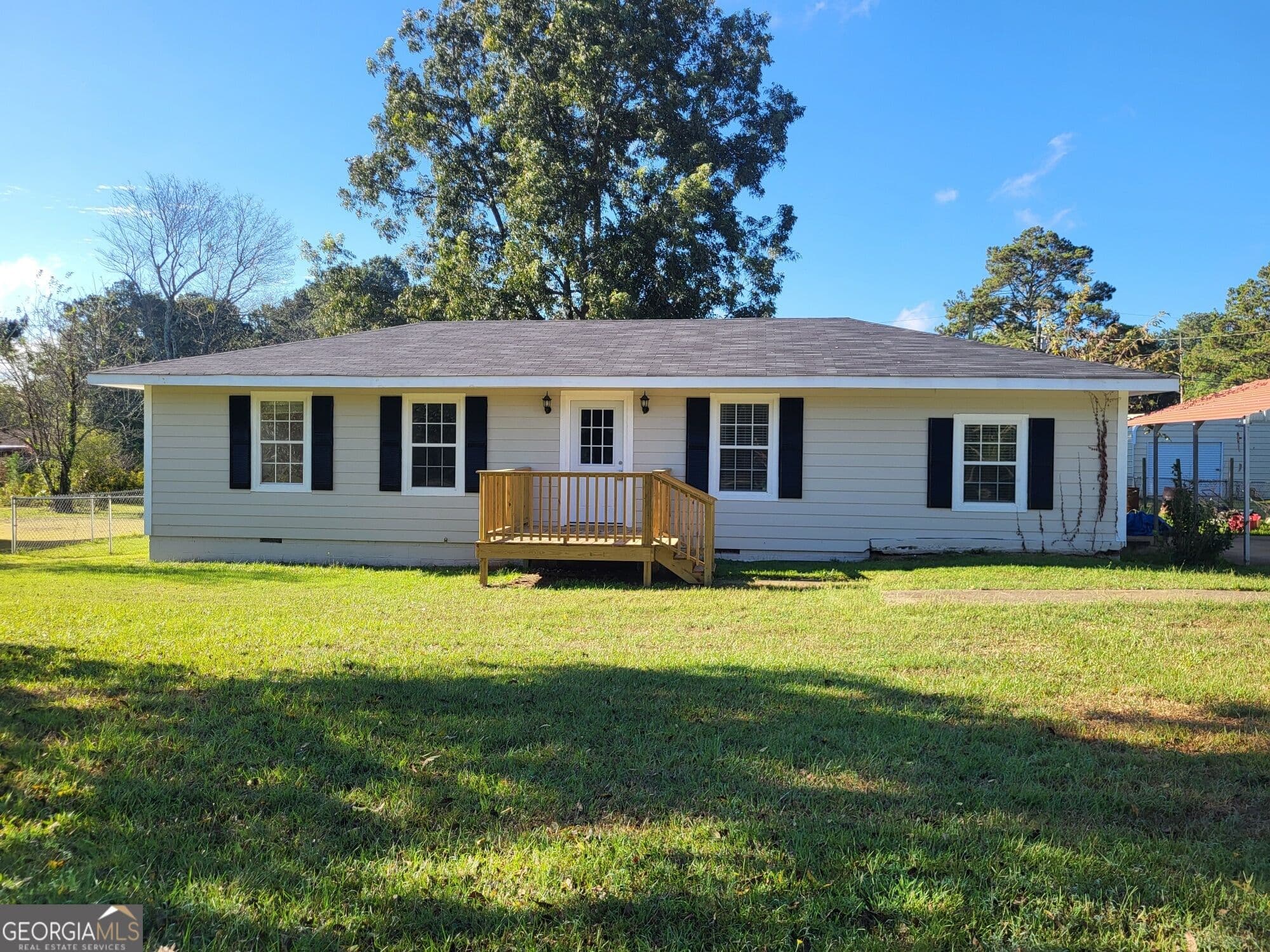 4 bedroom, 2 bathroom, 1,261 sq ft single family residence for sale at 6721 18th Street, Lanett, AL 36863