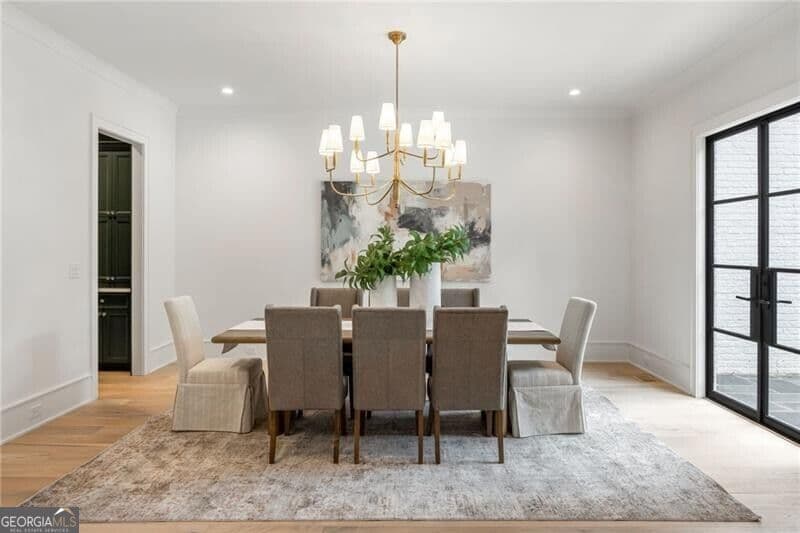 6 bedroom, 6.5 bathroom, 7,228 sq ft single family residence for sale at 1347 W Wesley Road, Atlanta, GA 30327 — photo 4