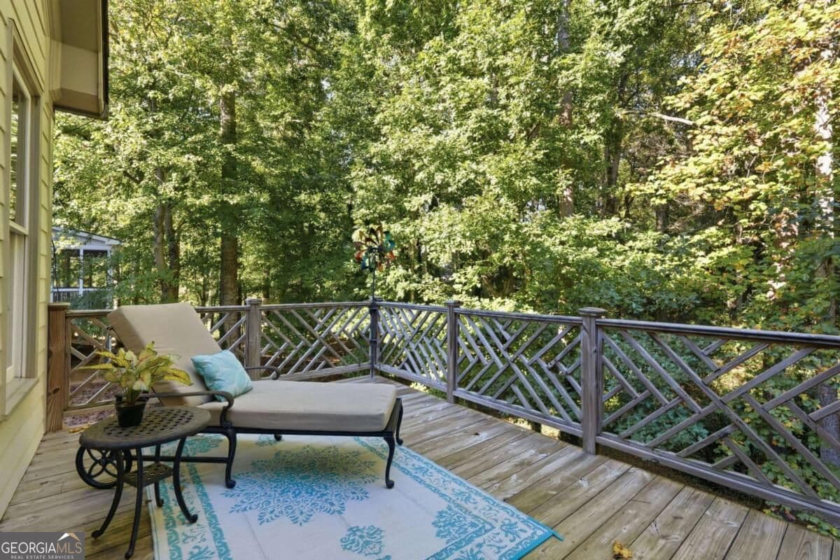 6 bedroom, 4.5 bathroom, 5,589 sq ft single family residence for sale at 1223 Oakleigh Valley Drive, Powder Springs, GA 30127 — photo 8